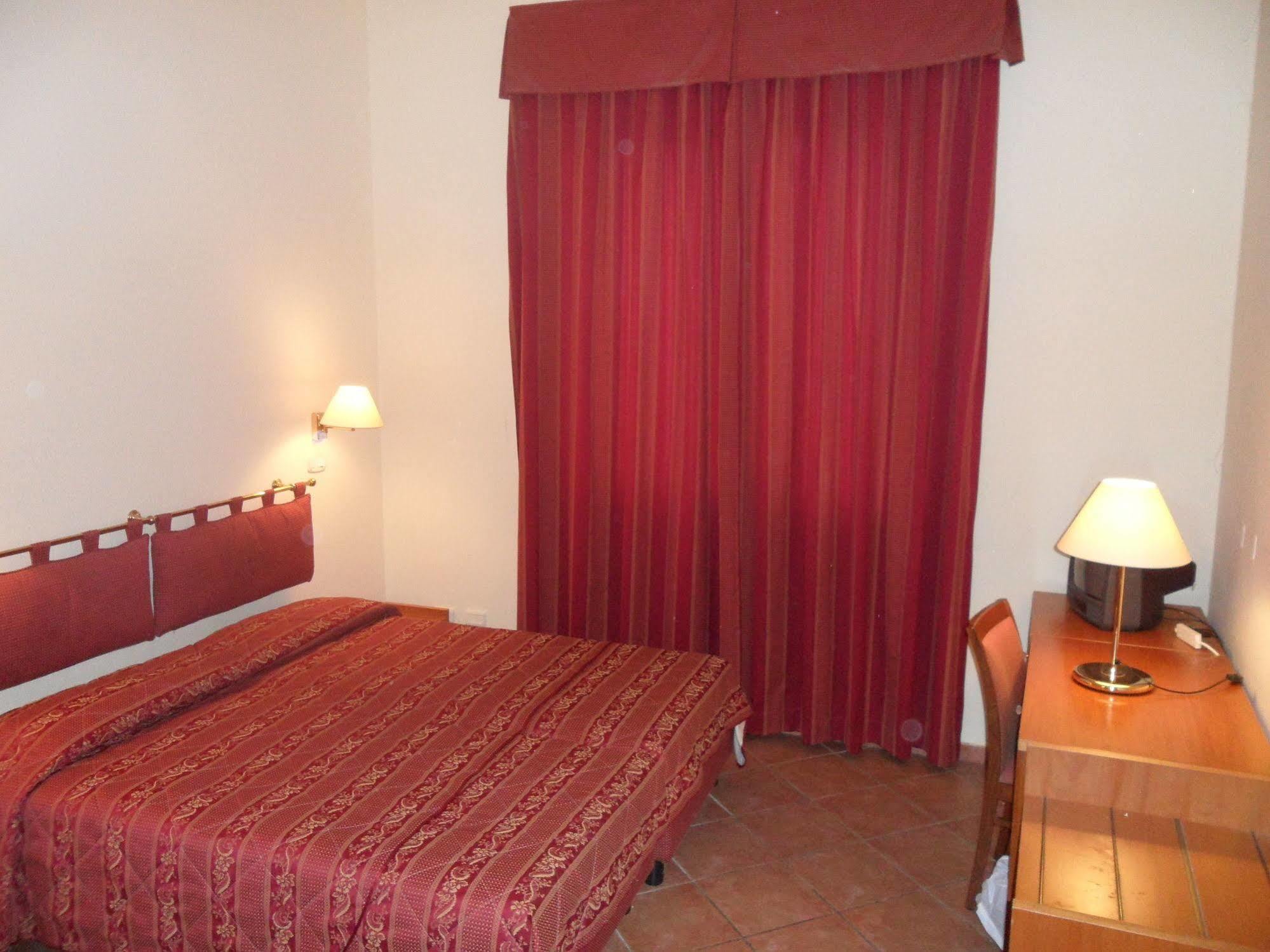 Hotel La Vedetta Livorno Eksteriør bilde